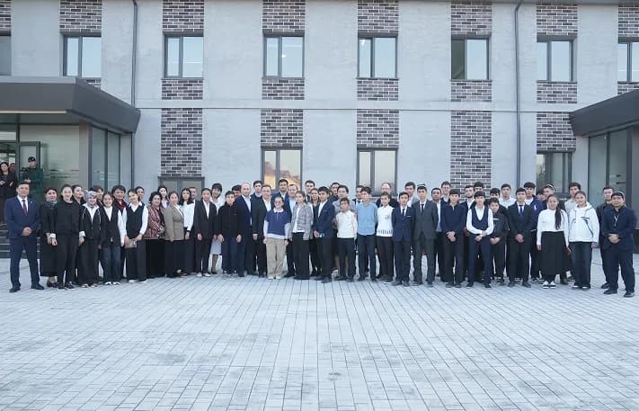 EdEx Academy zamonaviy o‘quv muhiti